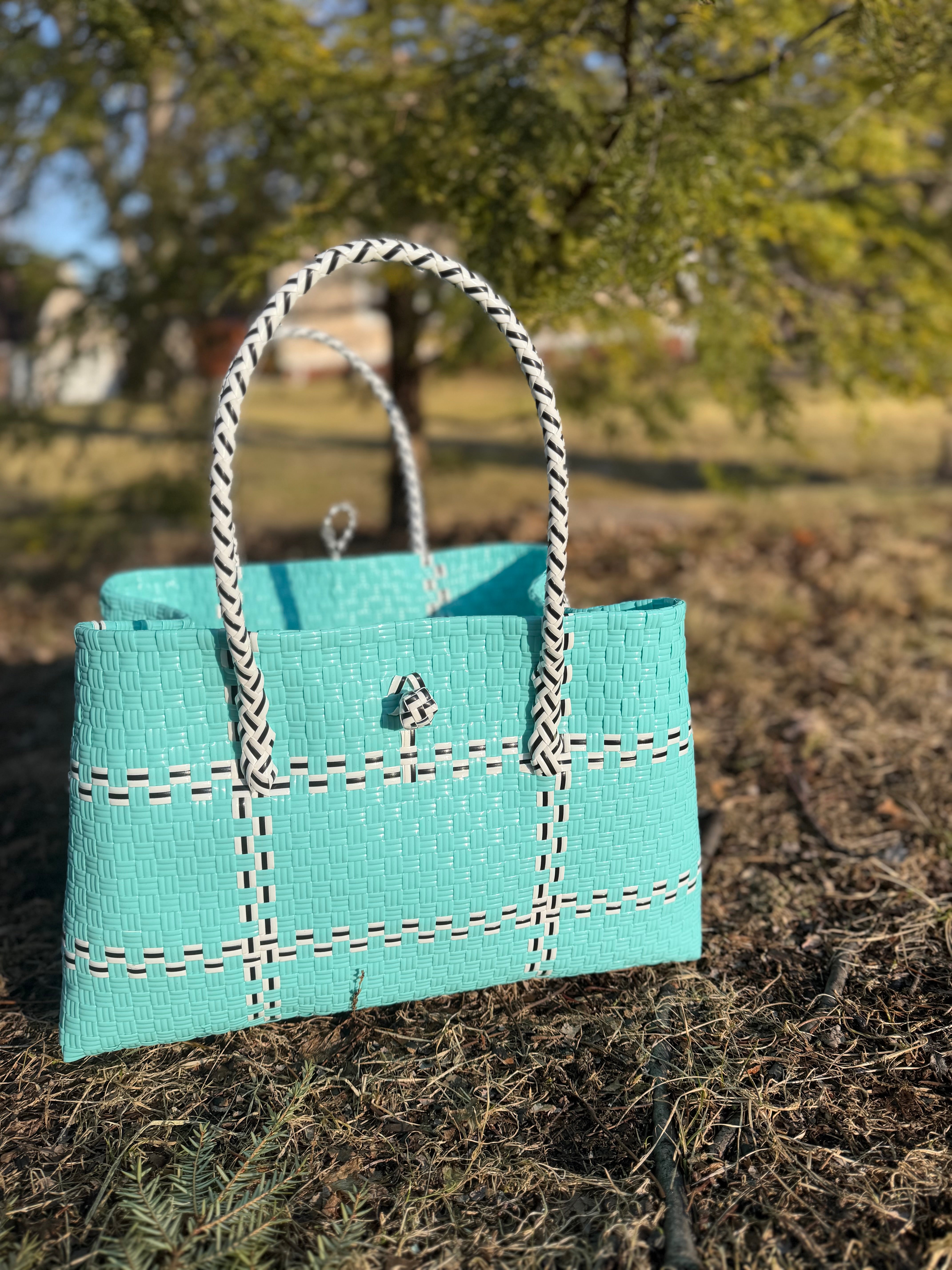 Sea Glass Luxe – Oversized Structured Waterproof Tote