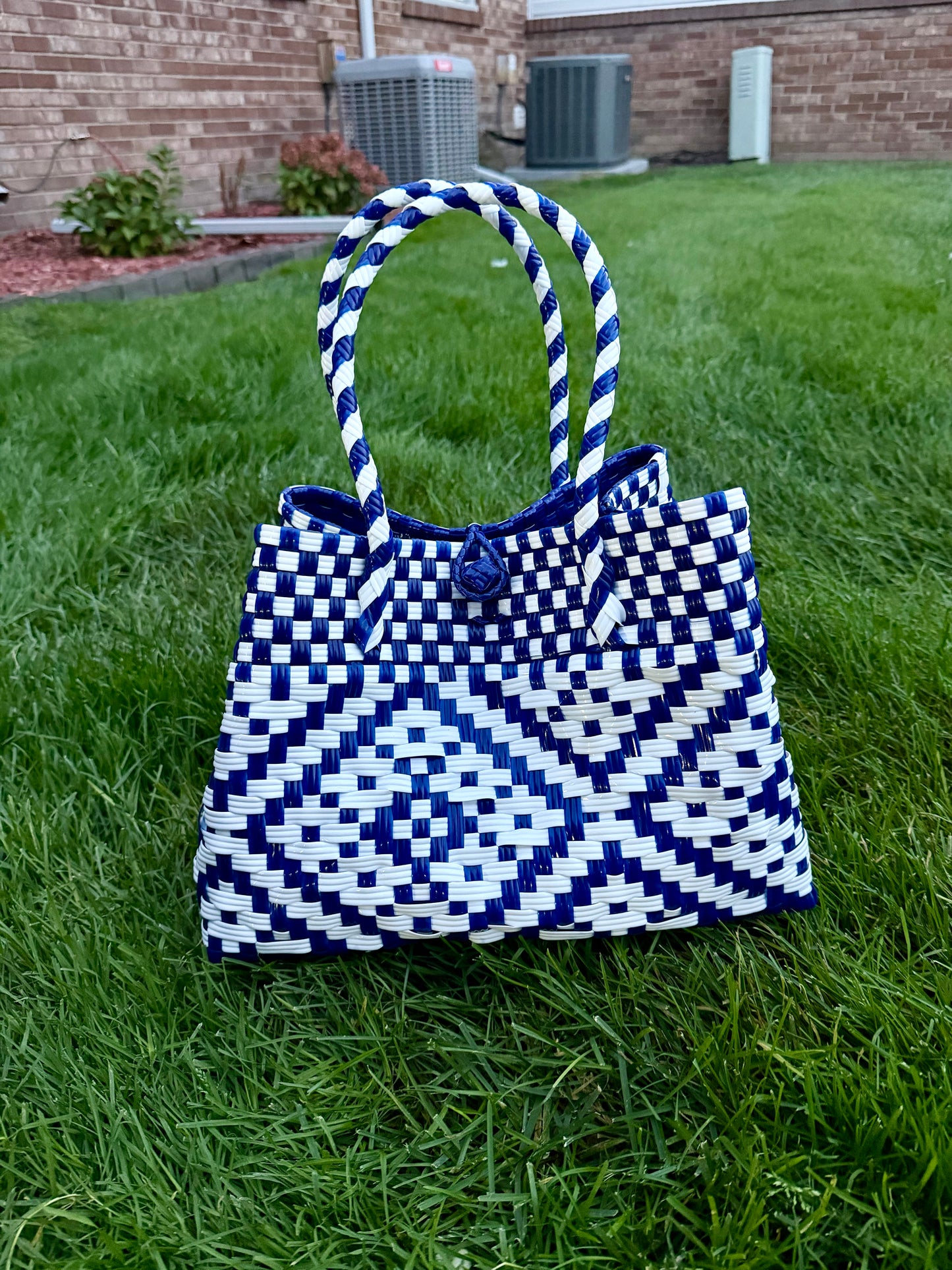 The Native Blue Luxe