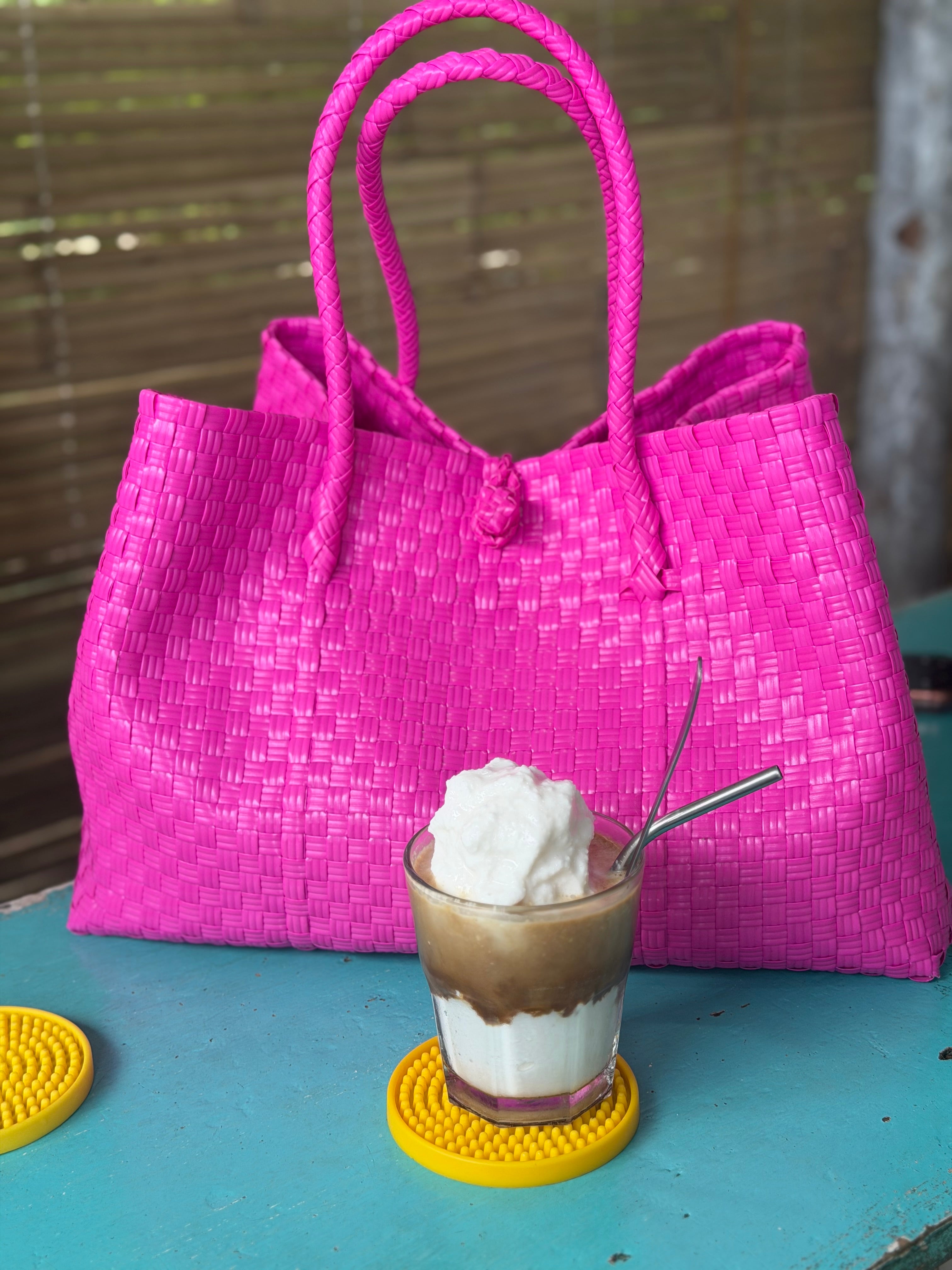 Barbie Luxe – Oversized Structured Waterproof Tote