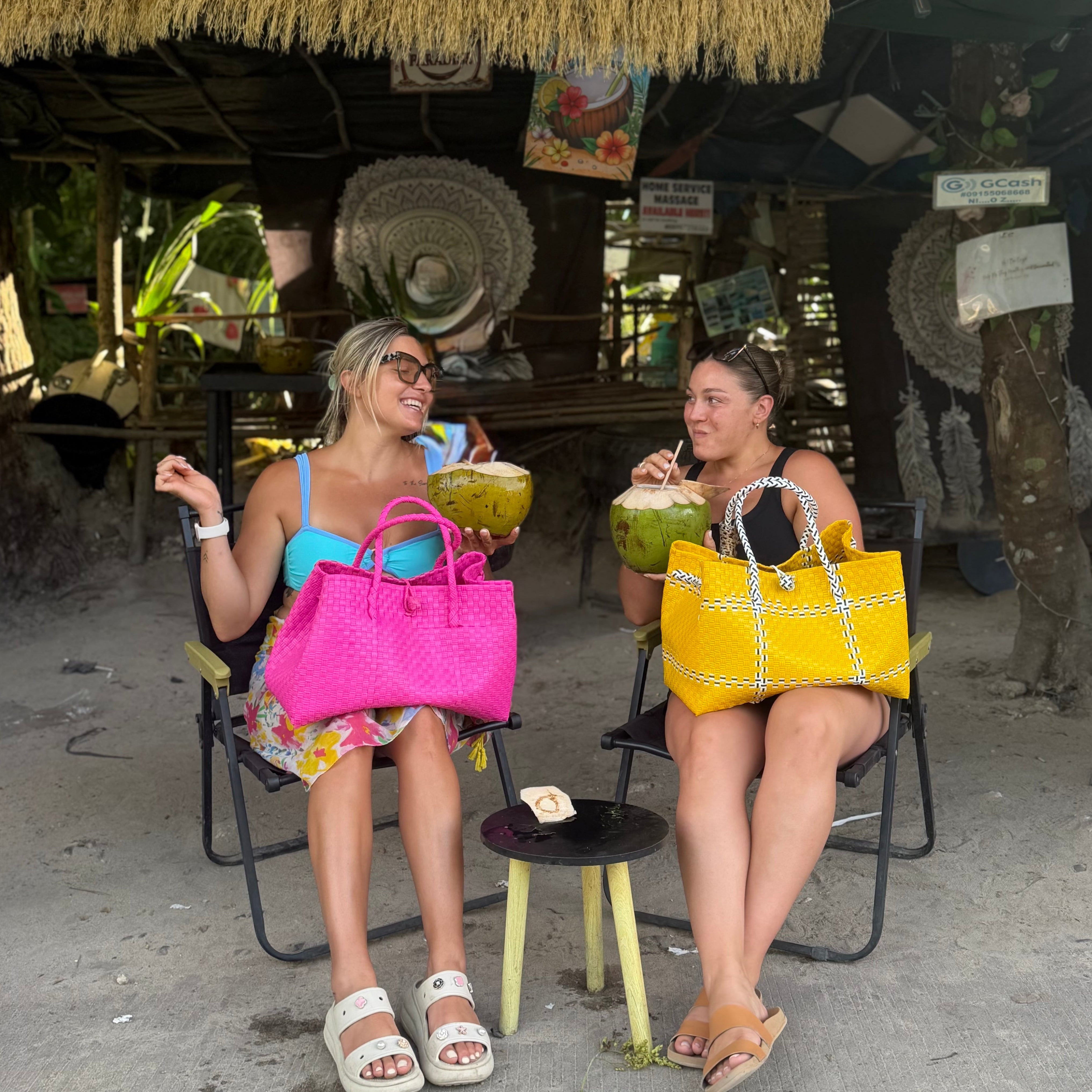 Barbie Luxe – Oversized Structured Waterproof Tote