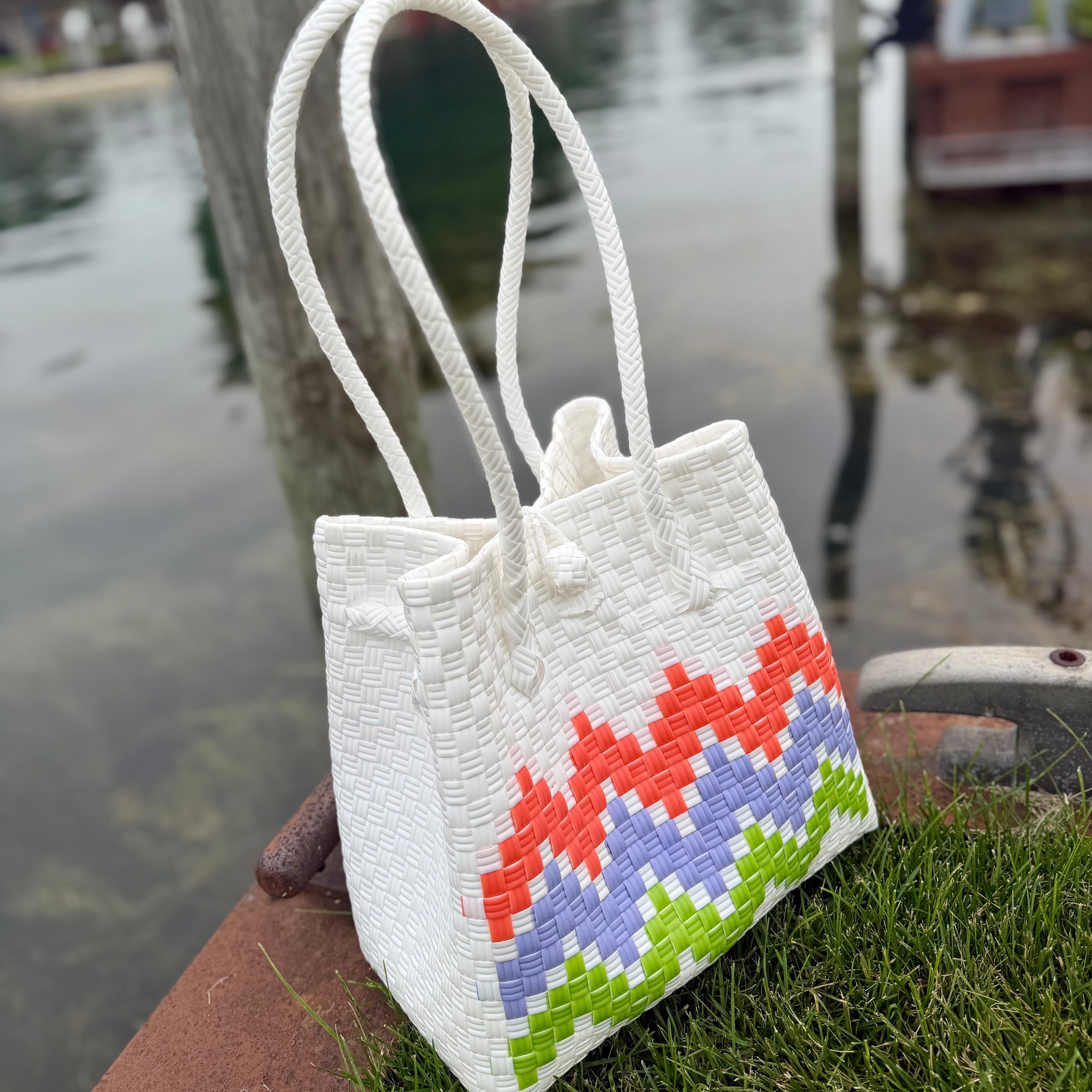 Isla Sol Wave Tote