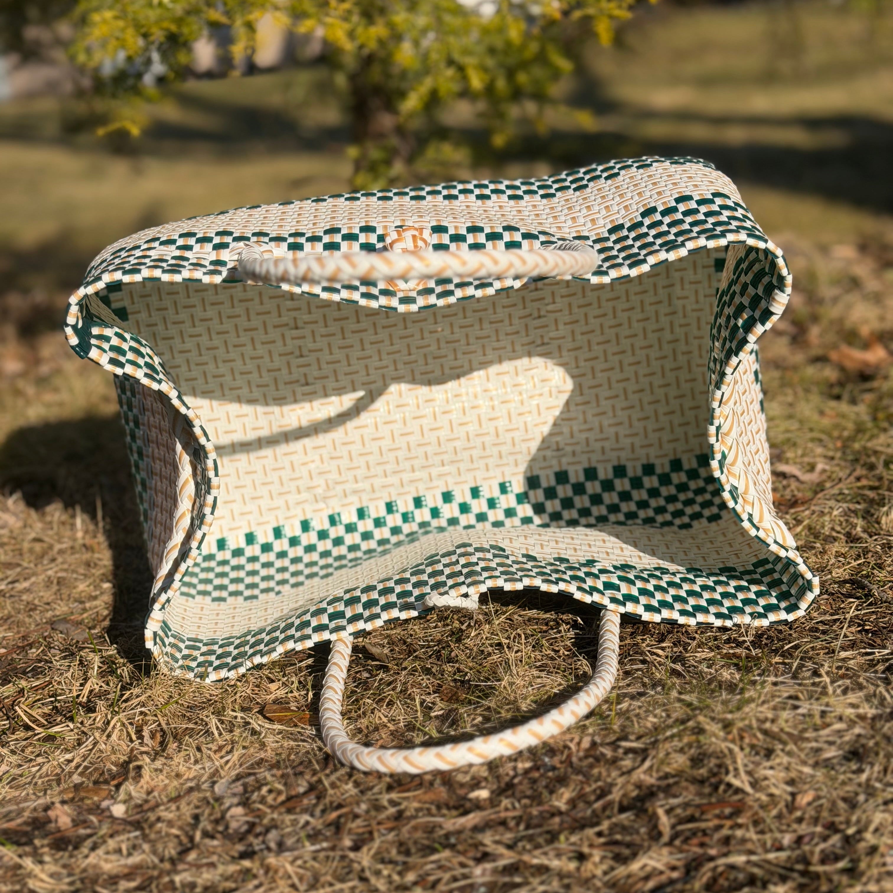 Verdant Luxe – Oversized Structured Waterproof Tote